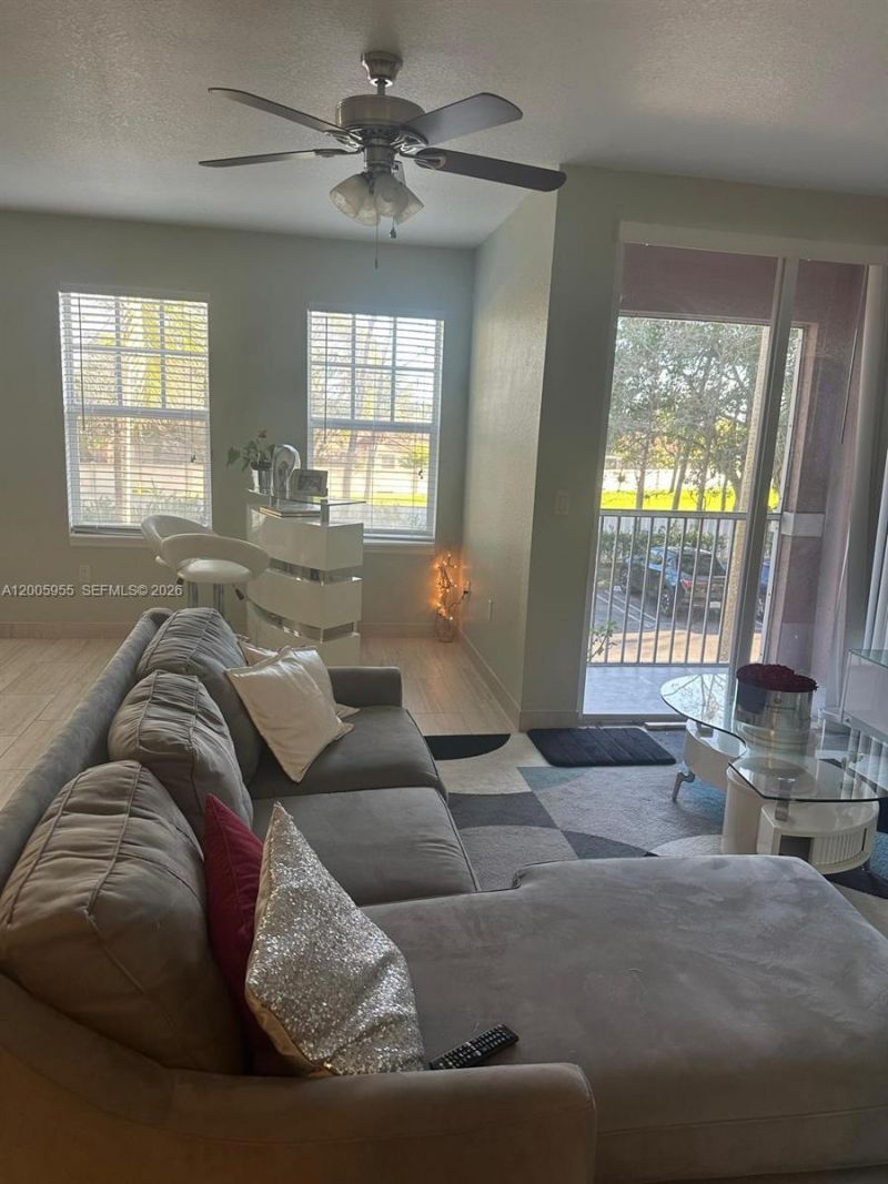 6920 W Sample Rd , Unit 6920, Coral Springs, FL 33067 Photo