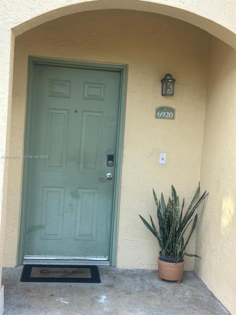 6920 W Sample Rd , Unit 6920, Coral Springs, FL 33067 Photo