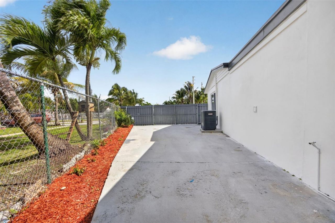 14700 SW 302nd St, Homestead, FL 33033 Photo