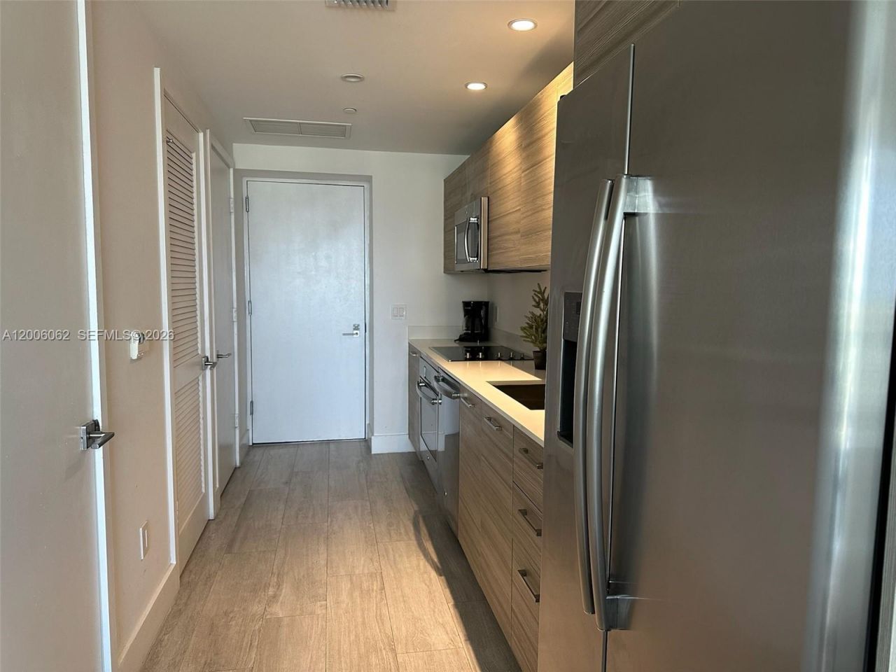 121 NE 34th St , Unit 1915, Miami, FL 33137 Photo