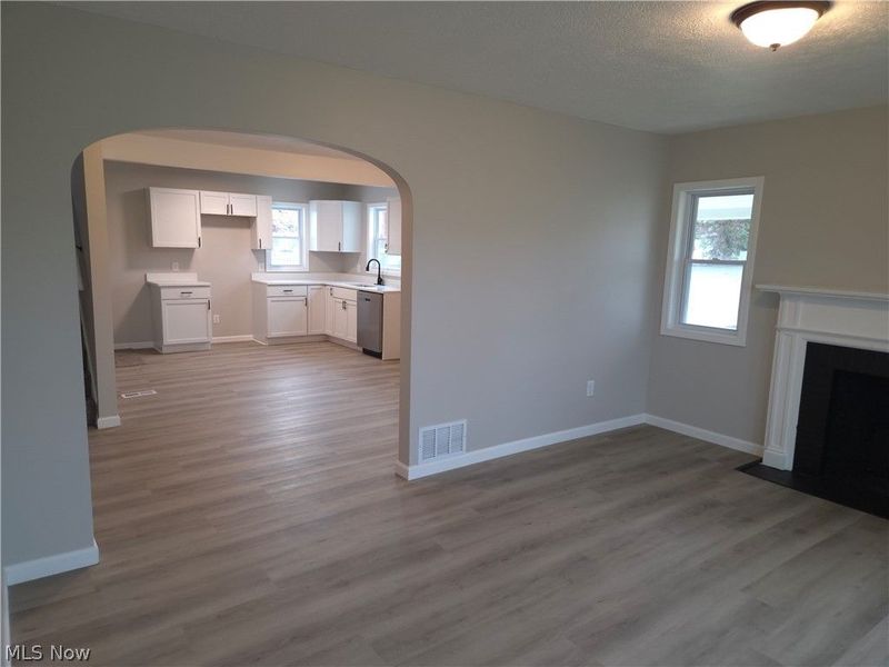 700 Whipple Avenue NW, Canton, OH 44708 Photo 4