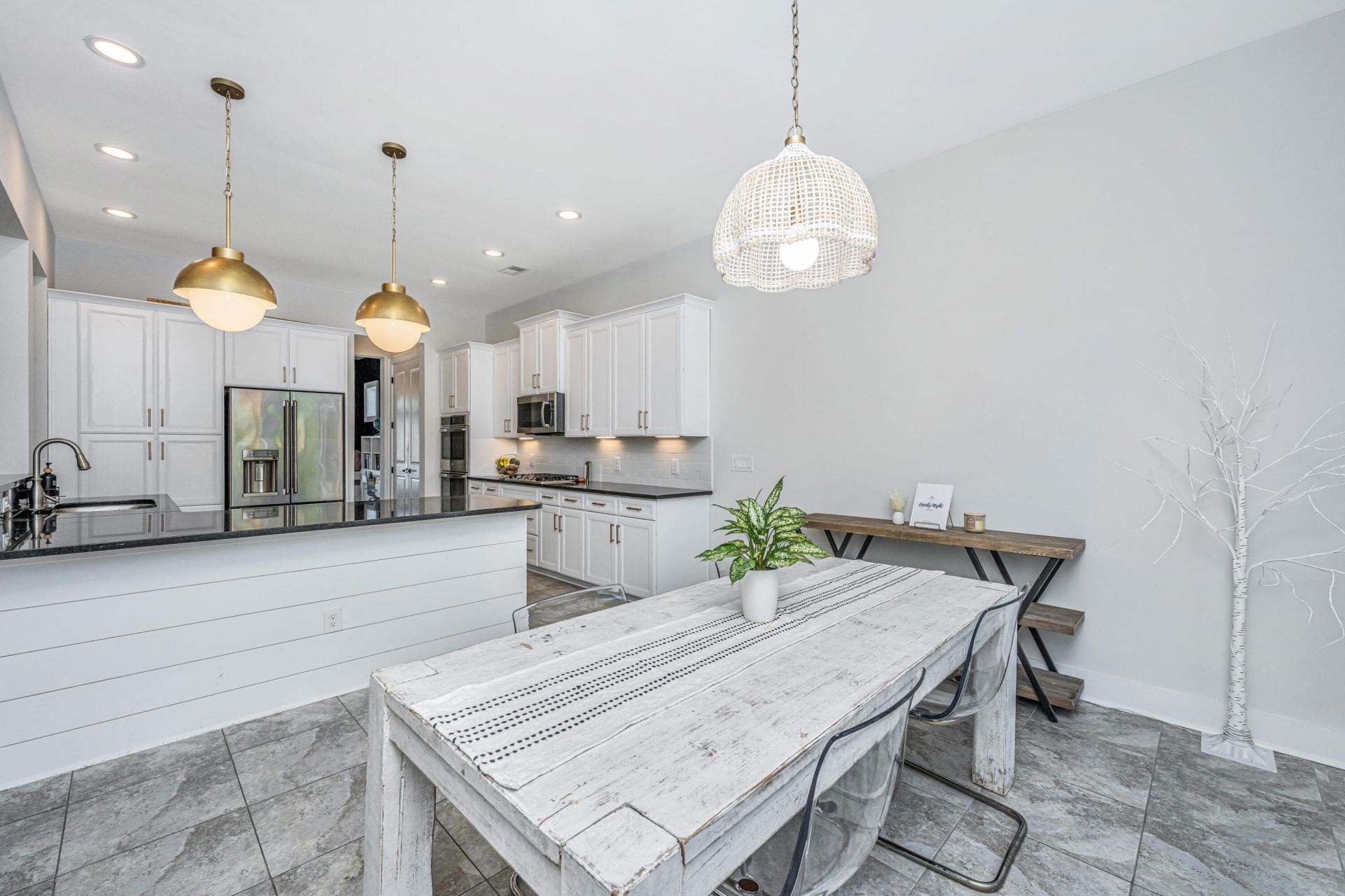 1585 Bourne Crossing Photo 24