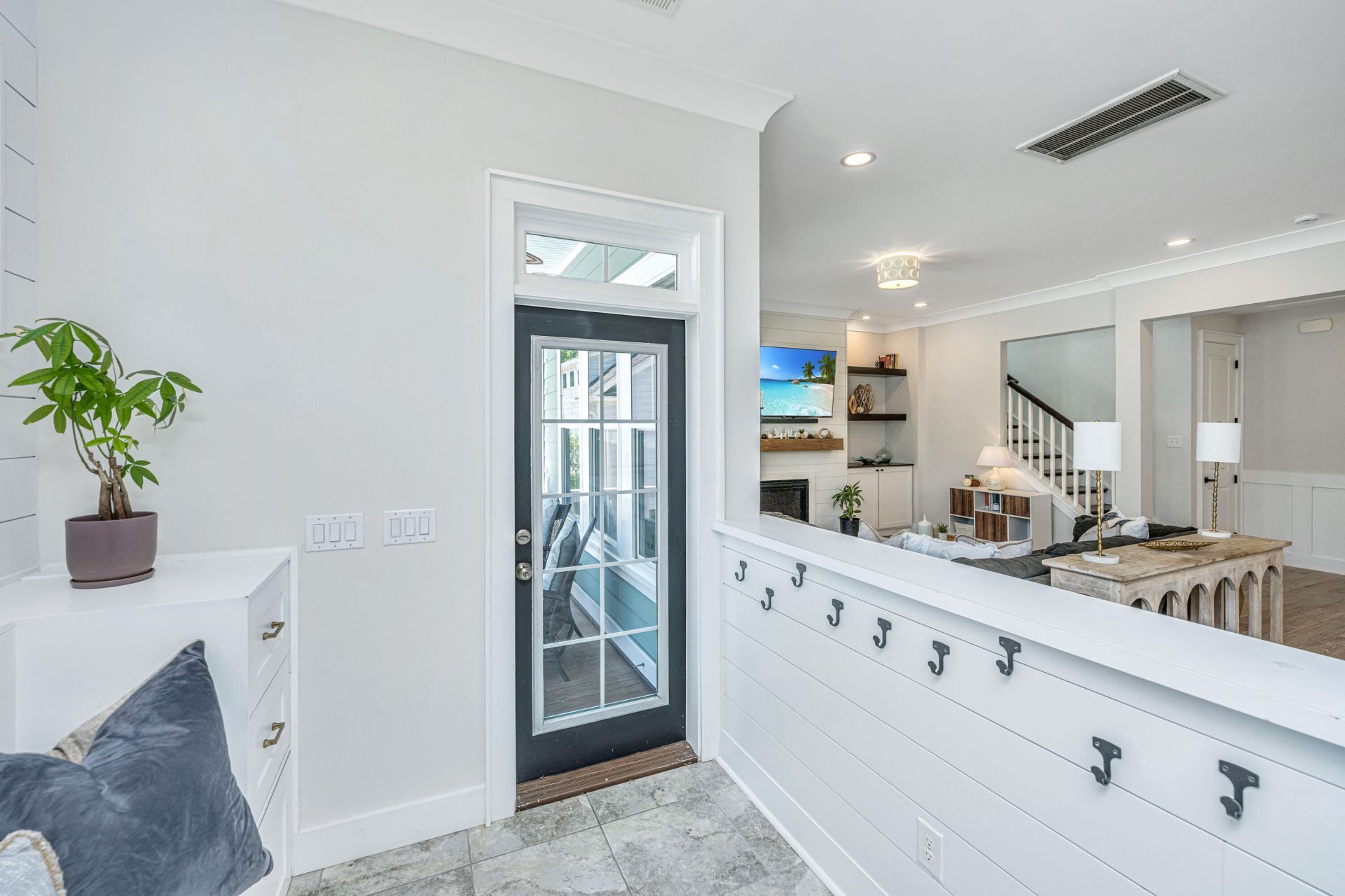 1585 Bourne Crossing Photo 27