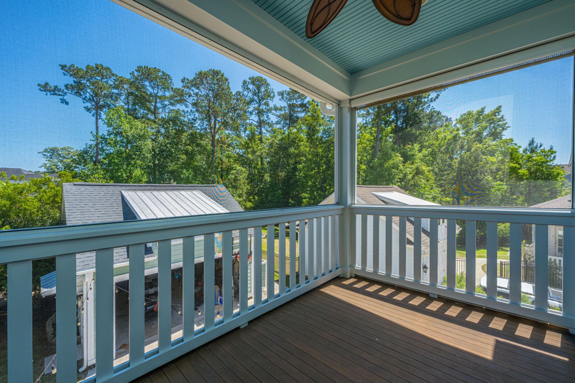 1585 Bourne Crossing Photo 31