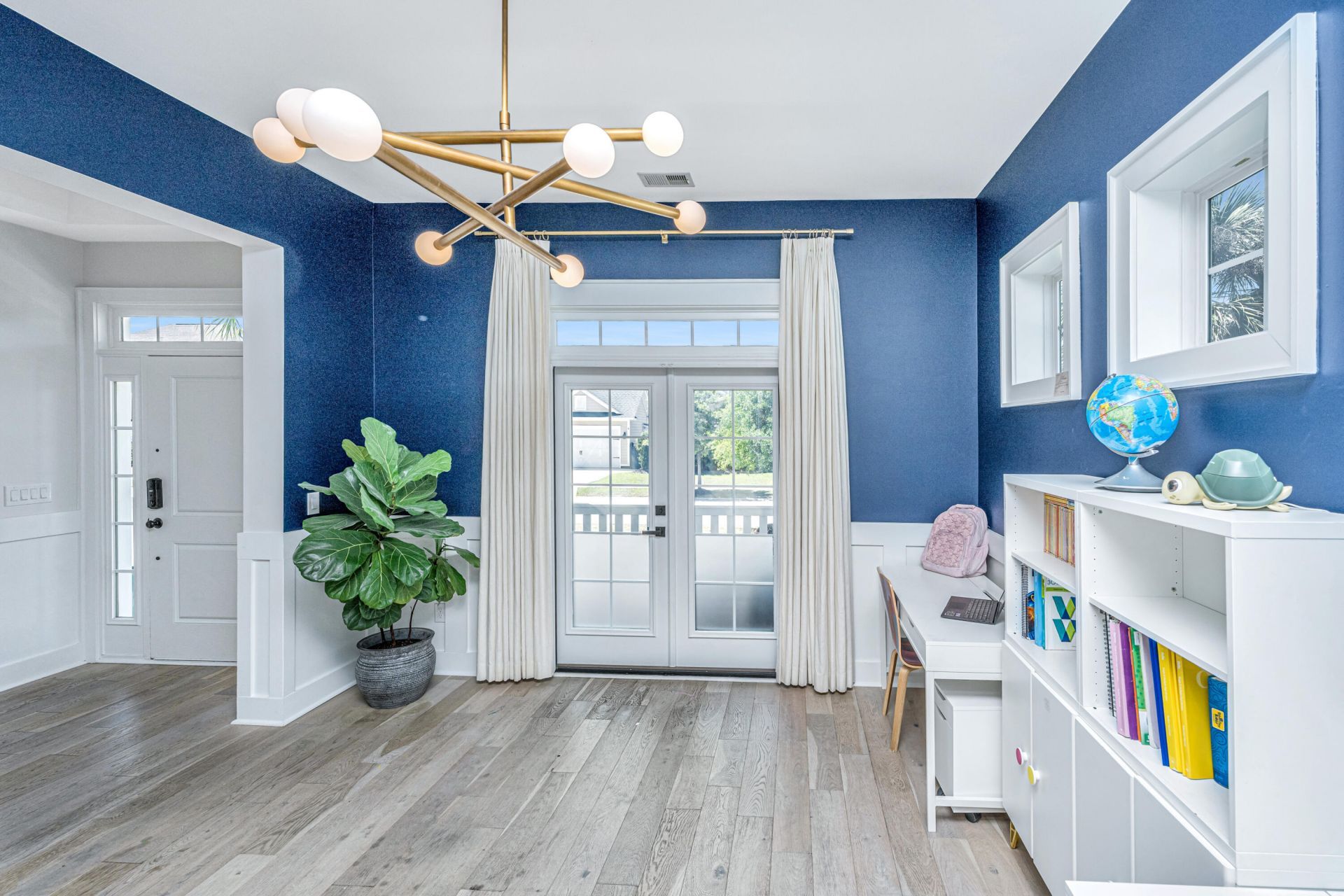 1585 Bourne Crossing Photo 9