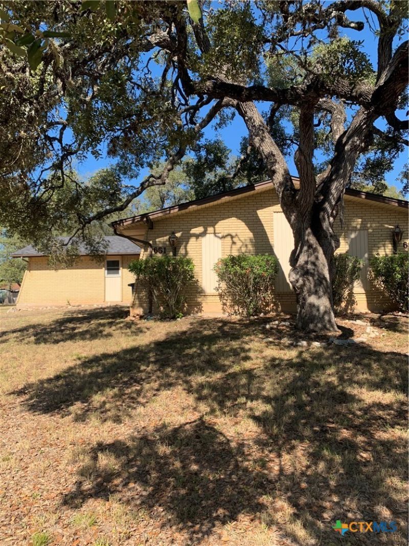 651 Rock Street, New Braunfels, TX 78130 Main Photo