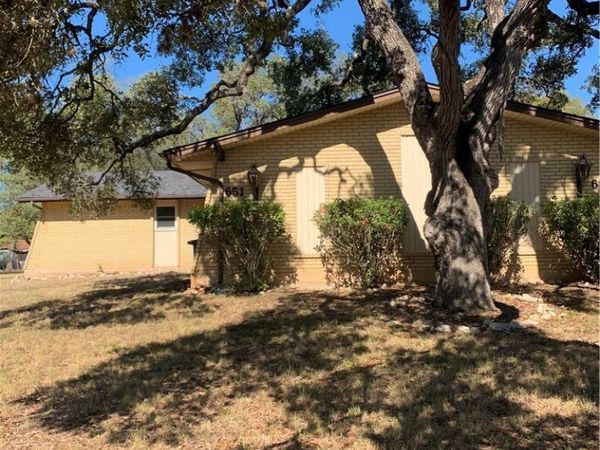 651 Rock Street , New Braunfels, TX 78130