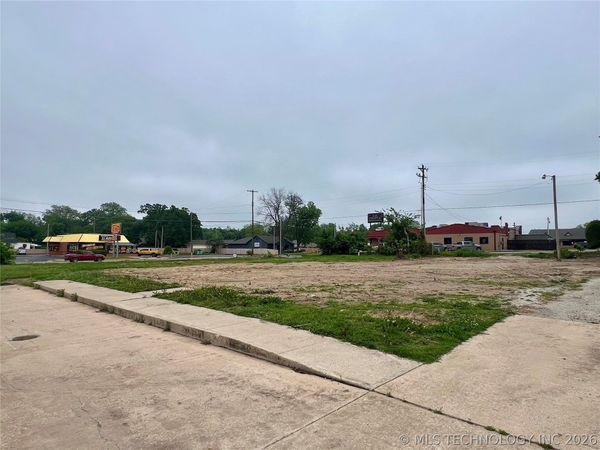 201 S Mississippi , Ada, OK 74820