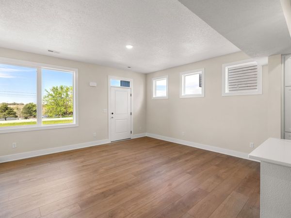 921 Percheron Lane, Norwalk, IA 00000
