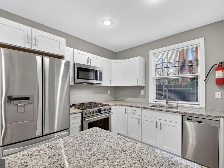 1333 S Newkirk Street, Philadelphia, PA 19146 Main Photo