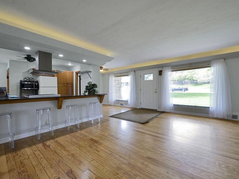 692 Uhler Road, Marion, OH 43302 Photo 6