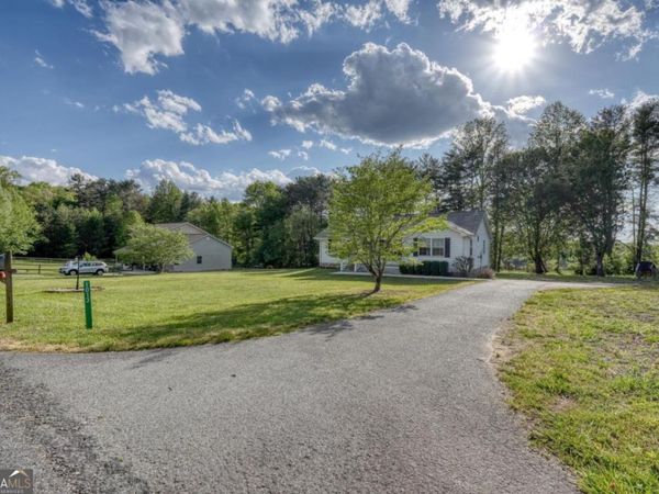 1013 Bradley Road, Unit 4, Blairsville, GA 30512