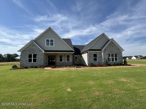 1701 Tributary Drive, Hernando, MS 38632