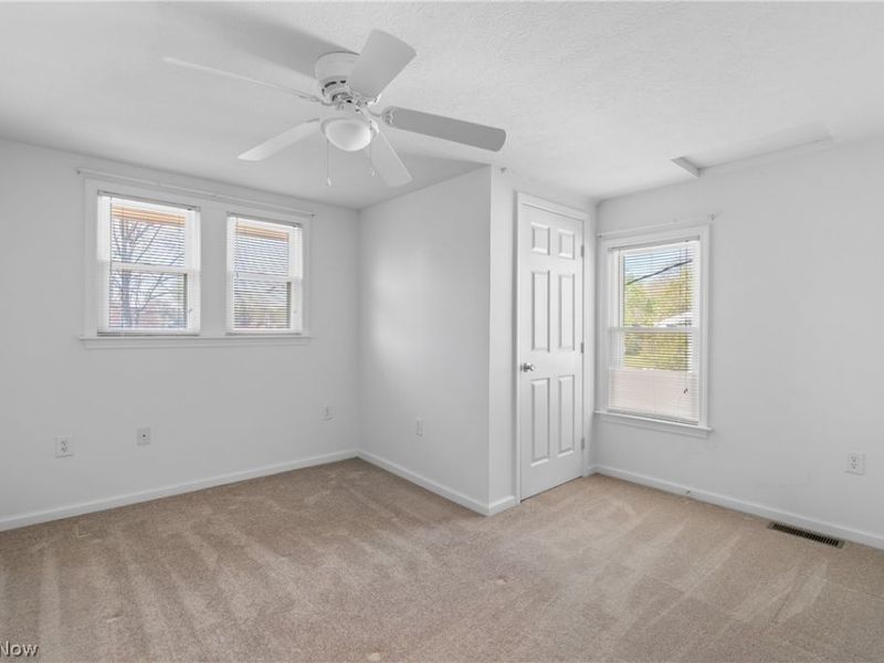 881 W College Road , Alliance, OH 44601 Photo 20