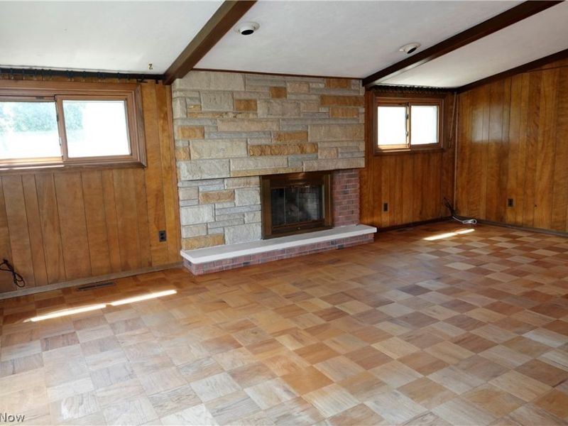 1661 Chelmsford Road , Mayfield Heights, OH 44124 Photo 12