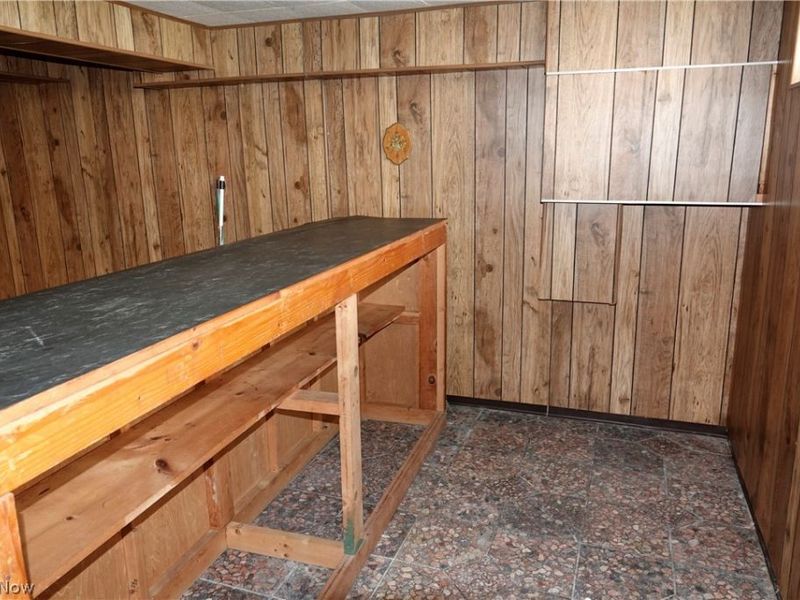 1661 Chelmsford Road , Mayfield Heights, OH 44124 Photo 24