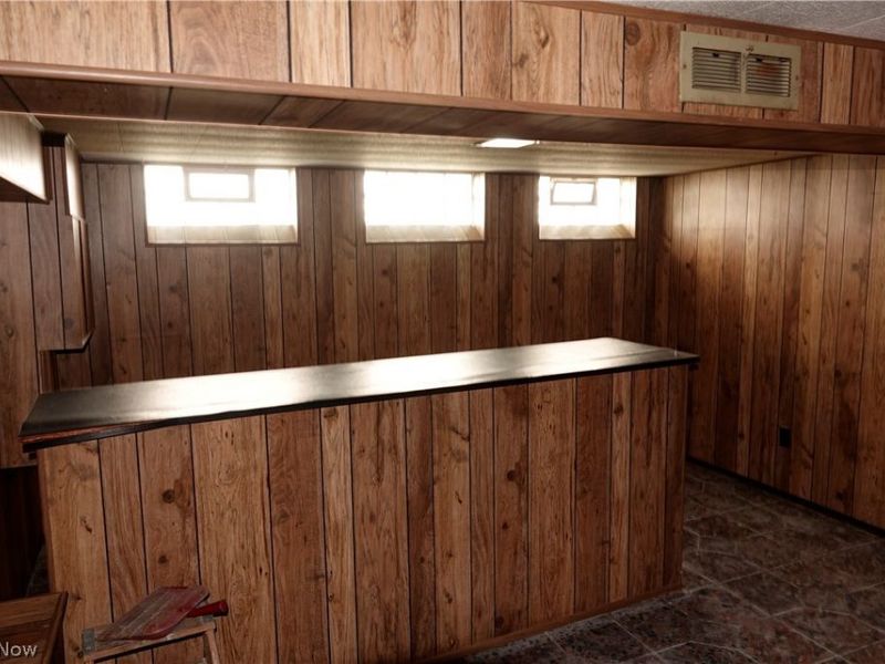 1661 Chelmsford Road , Mayfield Heights, OH 44124 Photo 25