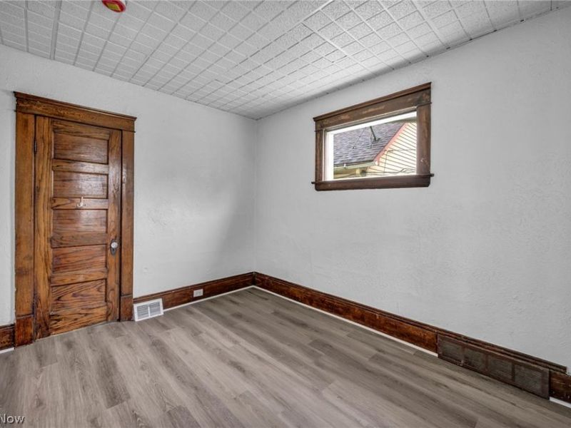 6614 Clark Avenue, Cleveland, OH 44102 Photo 19