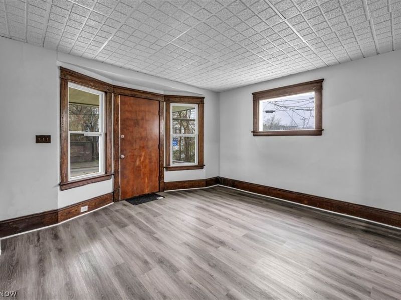 6614 Clark Avenue, Cleveland, OH 44102 Photo 6