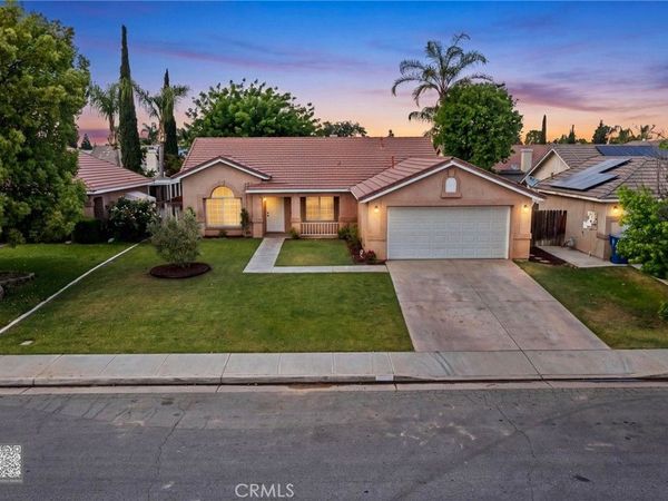 5914 Summer Country, Bakersfield, CA 93313