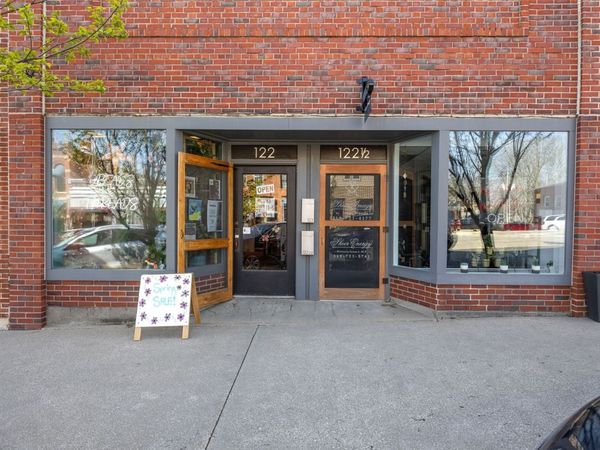 122 First Street SW, Mt Vernon, IA 52314