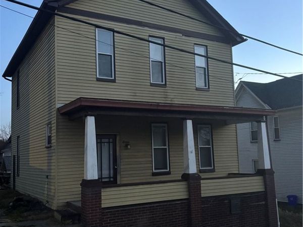 16 Oak St , Manor, PA 15665