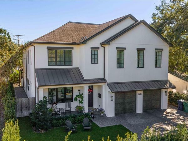 2402 W PARKLAND BOULEVARD , TAMPA, FL 33609