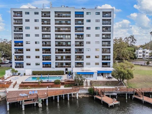 2780 N RIVERSIDE DRIVE , Unit 105, TAMPA, FL 33602