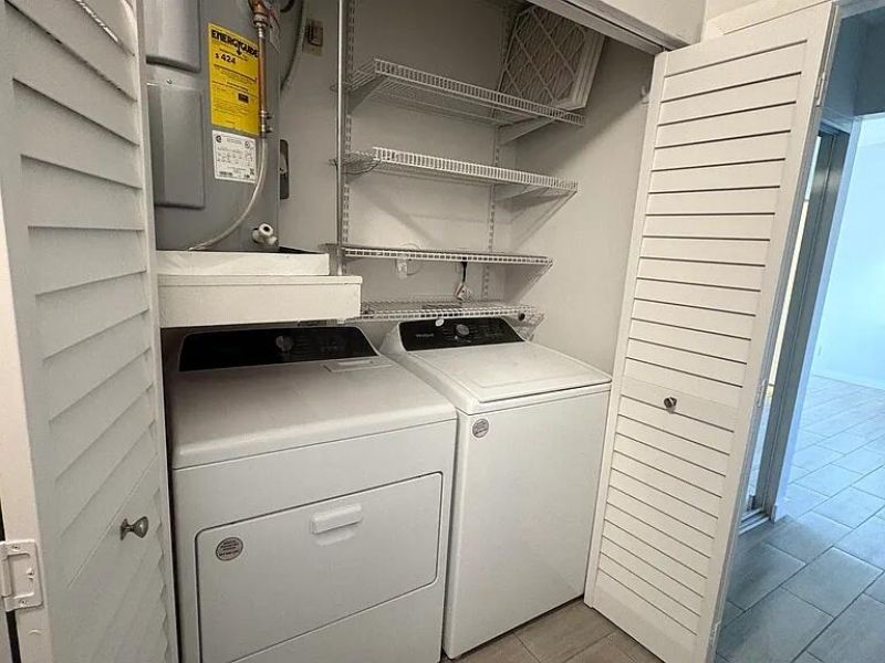 51 Meadows Drive, Boynton Beach, FL 33436 Photo