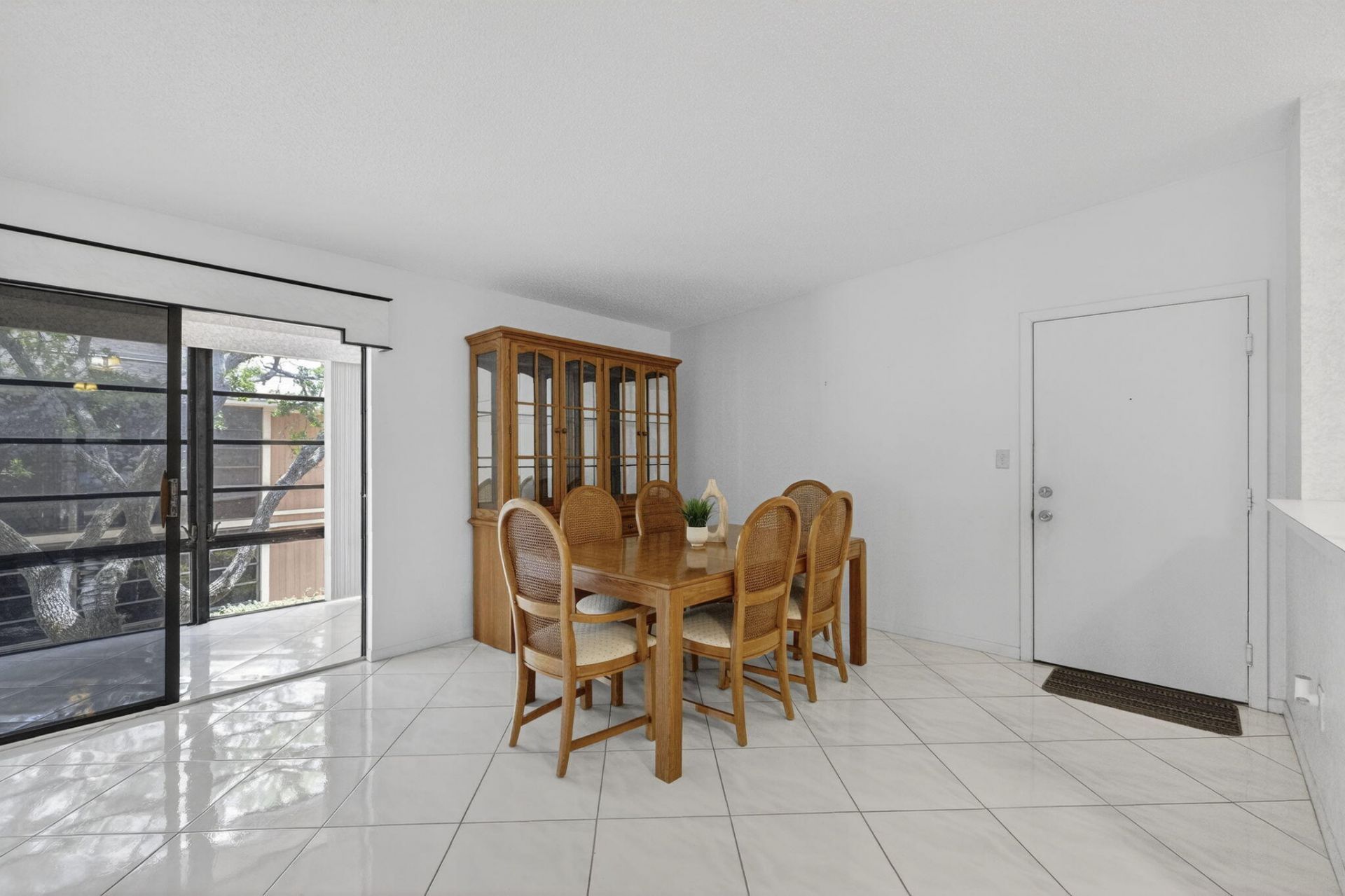 7648 Ashmont Circle, Unit 212, Tamarac, FL 33321 Photo