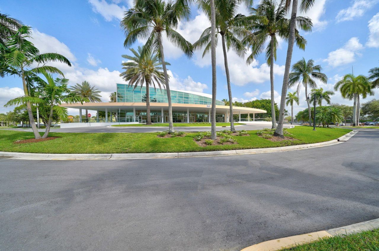 7648 Ashmont Circle, Unit 212, Tamarac, FL 33321 Photo