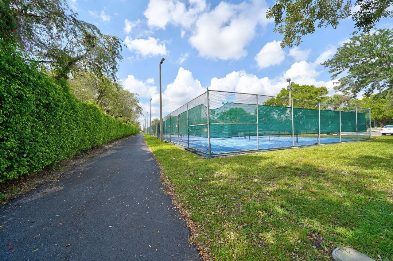 7648 Ashmont Circle, Unit 212, Tamarac, FL 33321 Photo