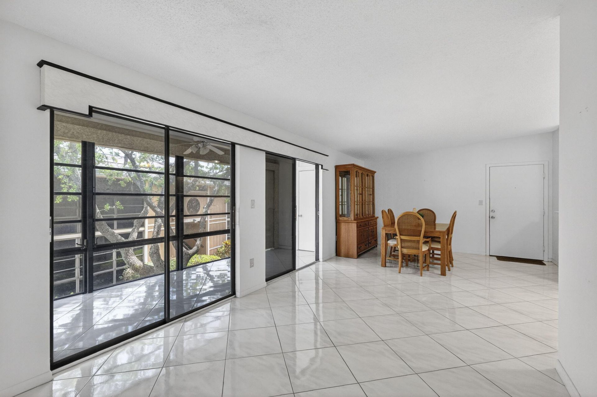 7648 Ashmont Circle, Unit 212, Tamarac, FL 33321 Photo