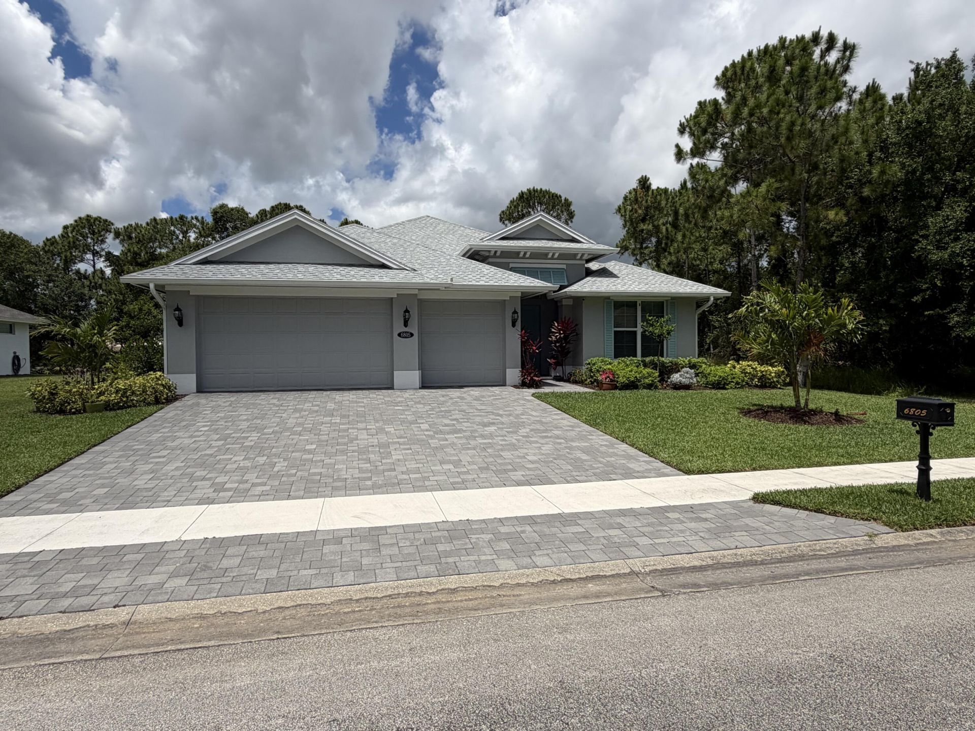 6805 49th Court, Vero Beach, FL 32967 Photo