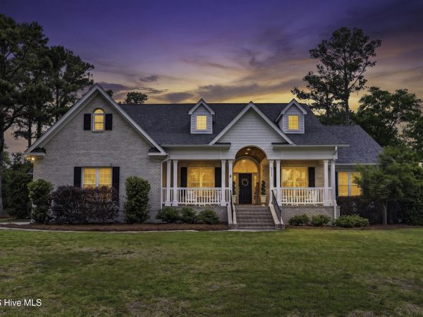 8900 Champion Hills Drive, Wilmington, NC 28411