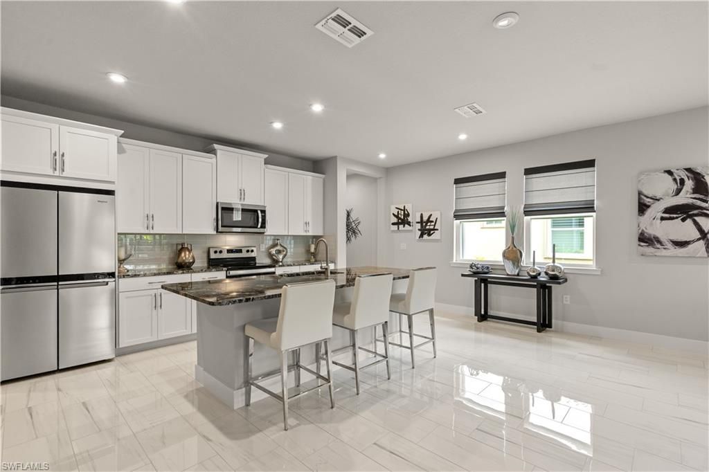 10355 Bonavie Cove Dr , Fort Myers, FL 33966 Photo