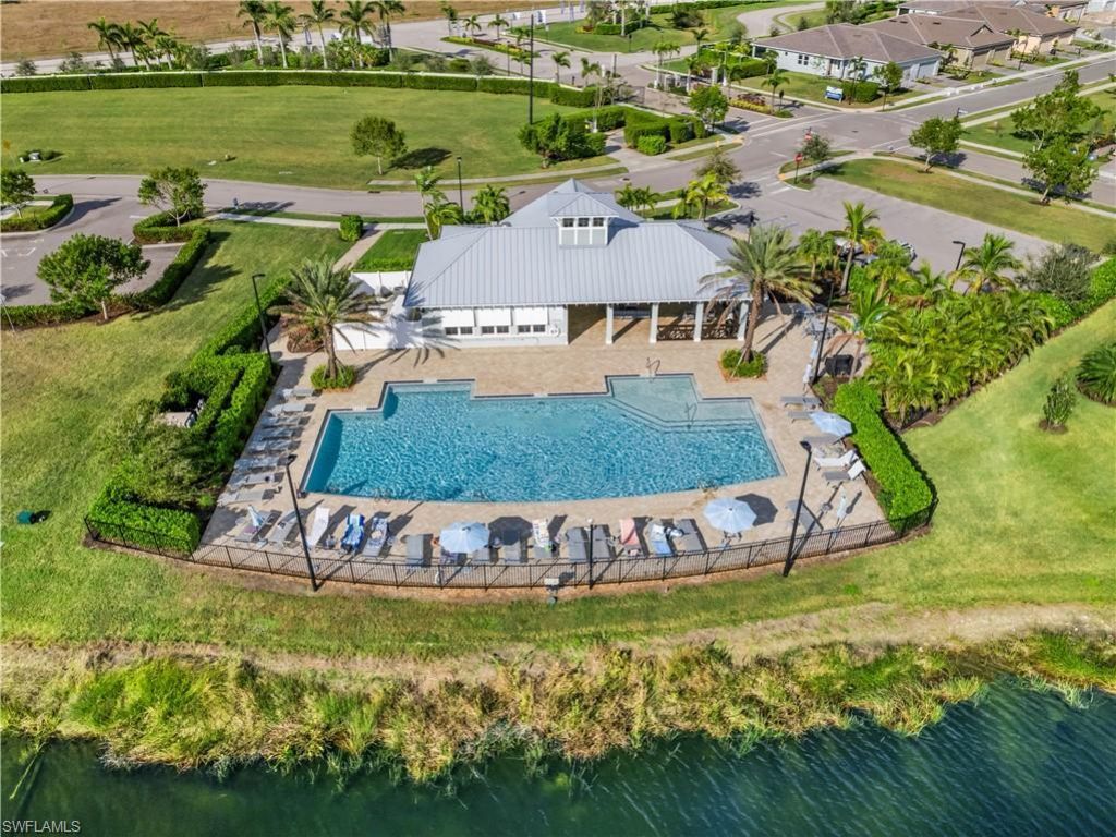10355 Bonavie Cove Dr , Fort Myers, FL 33966 Photo