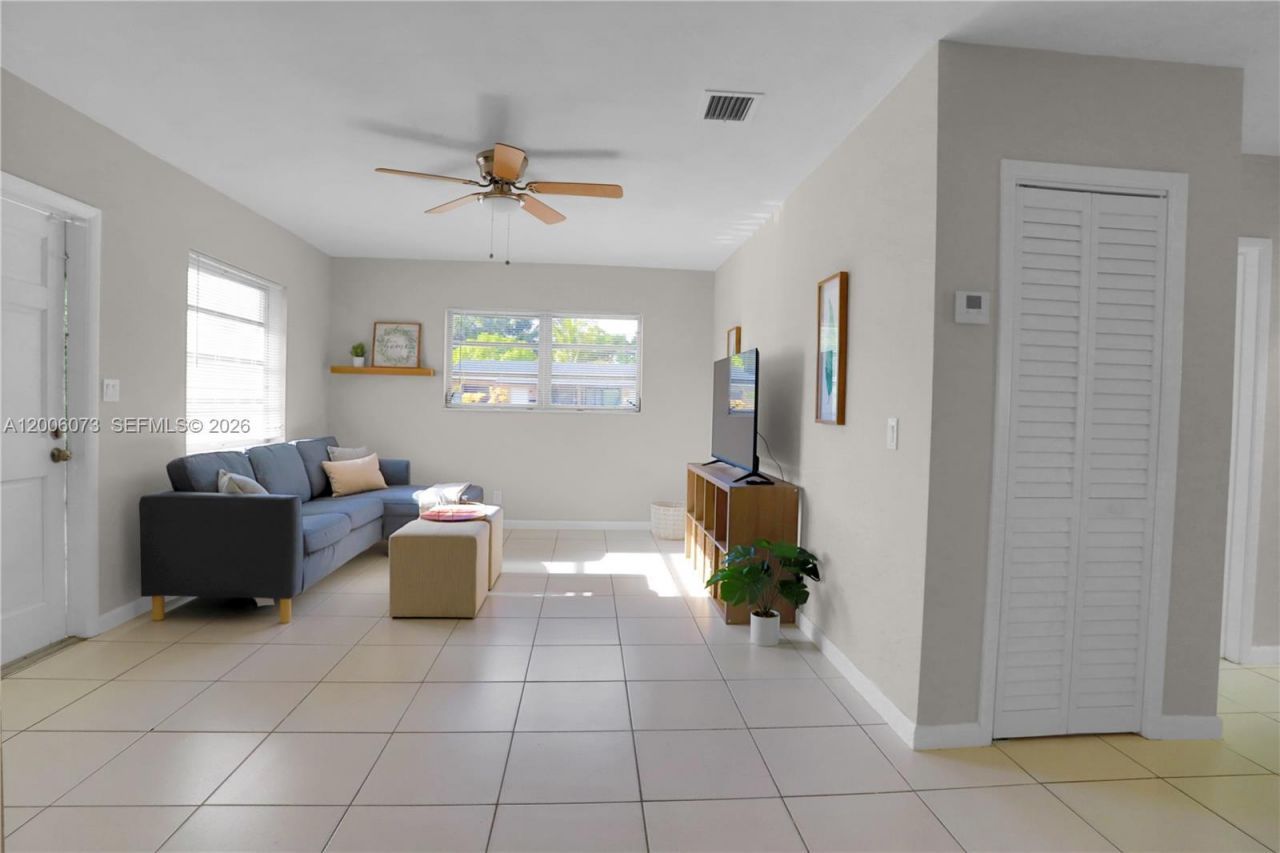 1225 NE 136th Ter, Unit 1225, North Miami, FL 33161 Photo