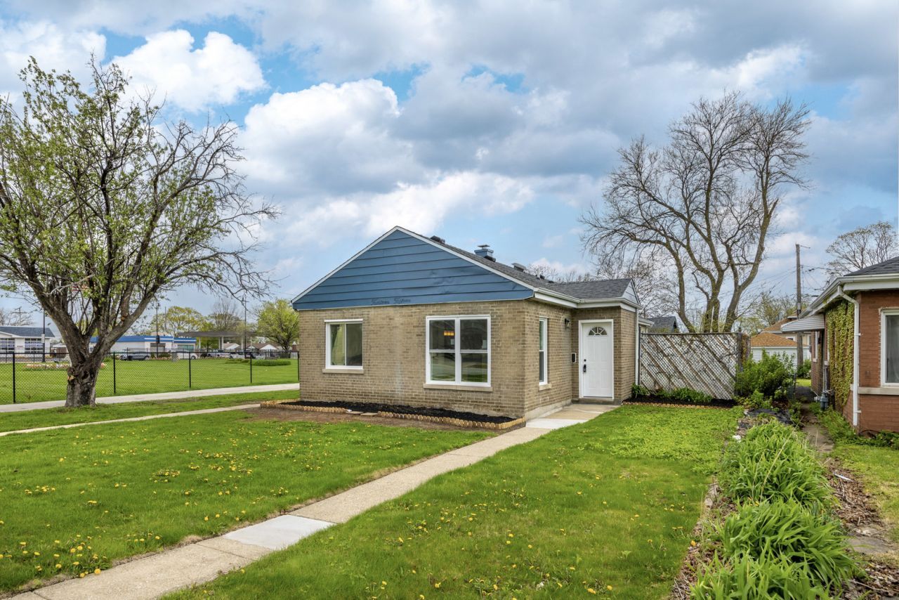 1415 N Taft Avenue , Berkeley, IL 60163