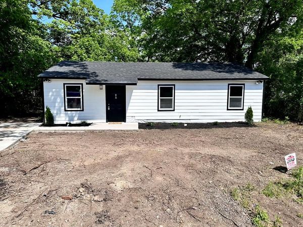 512 S 20th Street, West Memphis, AR 72301