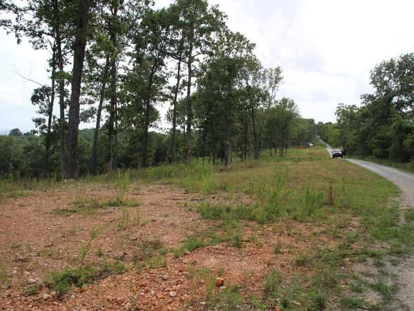 131 MC 5039 , Valley Springs, AR 72682