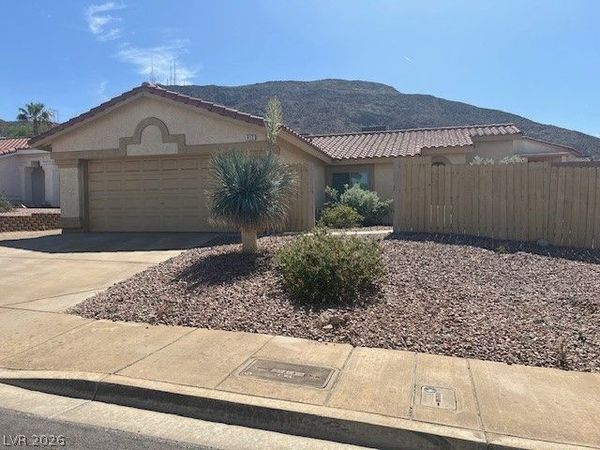 413 Palegold Street , Henderson, NV 89012