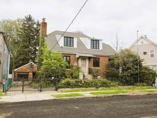 3231 Waterbury Avenue, Bronx, NY 10465