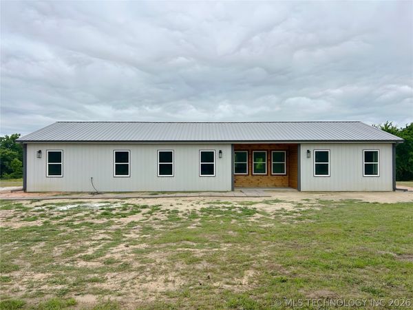 10095 N 160 Road , Okmulgee, OK 74447