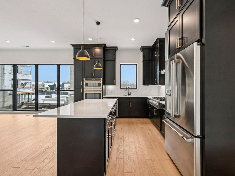 2842 Gunnison Drive , Unit 201, Columbus, OH 43228 Photo 16