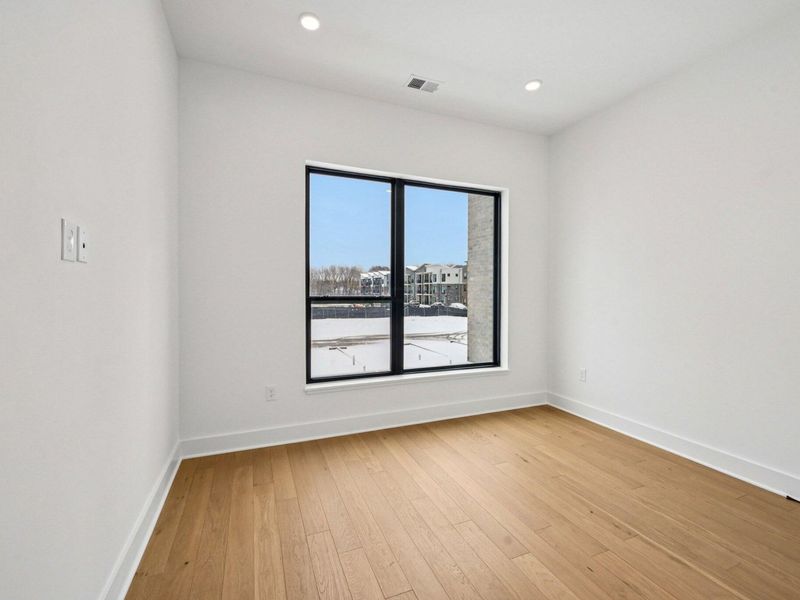 2842 Gunnison Drive , Unit 201, Columbus, OH 43228 Photo 18