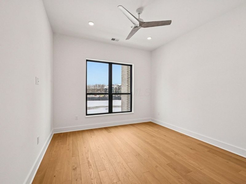 2842 Gunnison Drive , Unit 201, Columbus, OH 43228 Photo 22