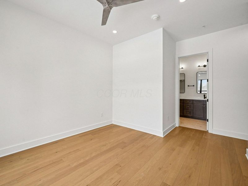 2842 Gunnison Drive , Unit 201, Columbus, OH 43228 Photo 23