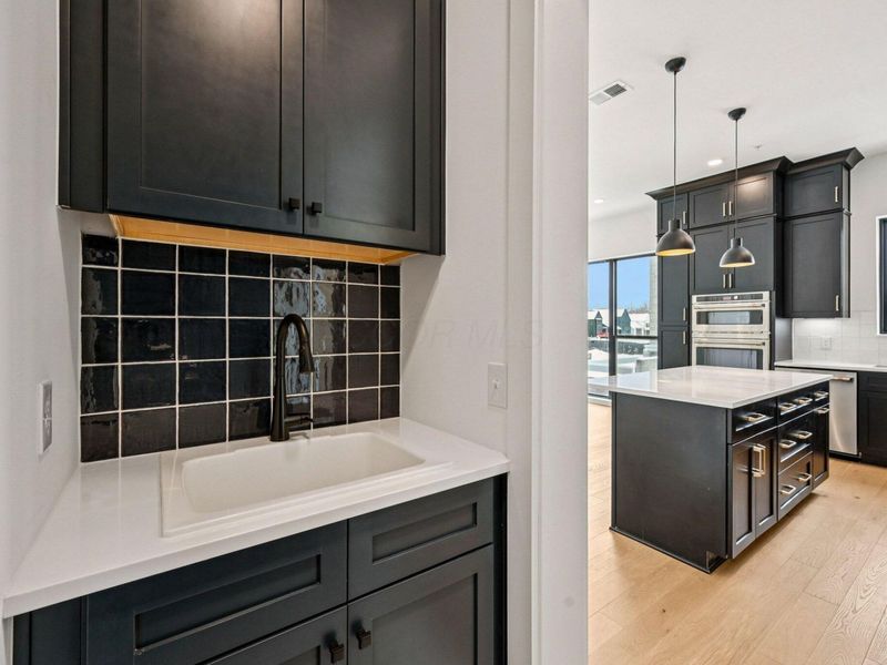 2842 Gunnison Drive , Unit 201, Columbus, OH 43228 Photo 32