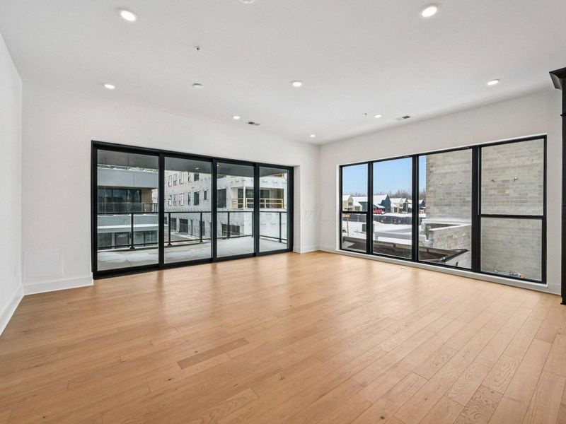 2842 Gunnison Drive , Unit 201, Columbus, OH 43228 Photo 7